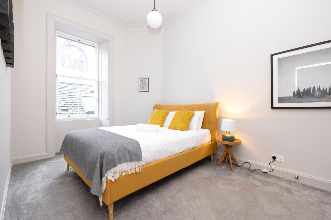 Joivy Sophisticated Apt Near Edinburgh Castle Exterior foto